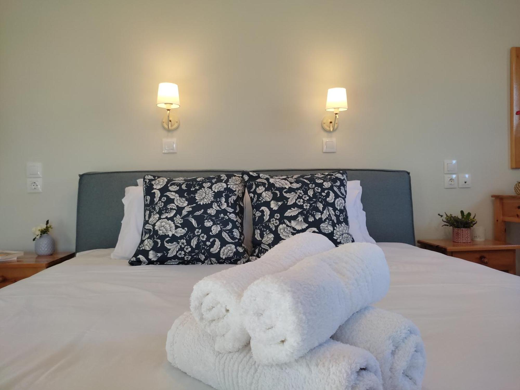Dafnes Hotel Skopelos Town Room photo
